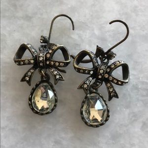 Betsey Johnson Bow earrings